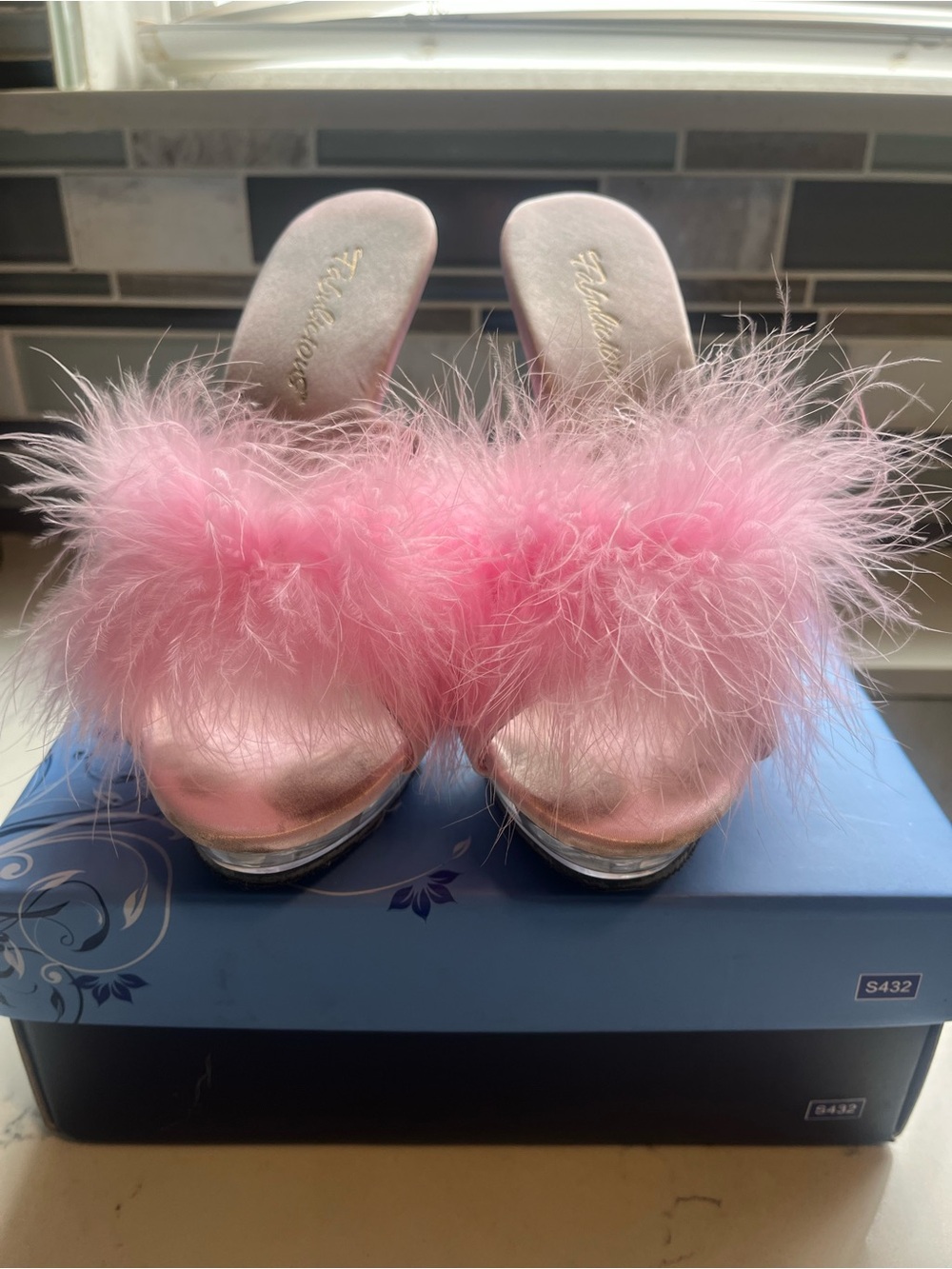 Pink Feather fluffy heels